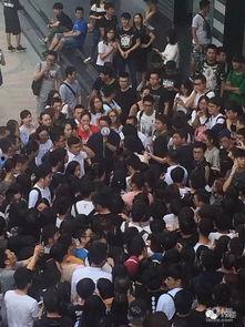 早晨起床吃瓜群众,揭秘早晨吃瓜群众的日常